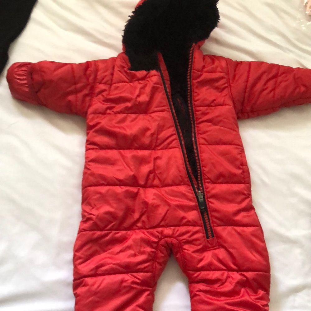 Spyder baby 6-12 months snowsuit